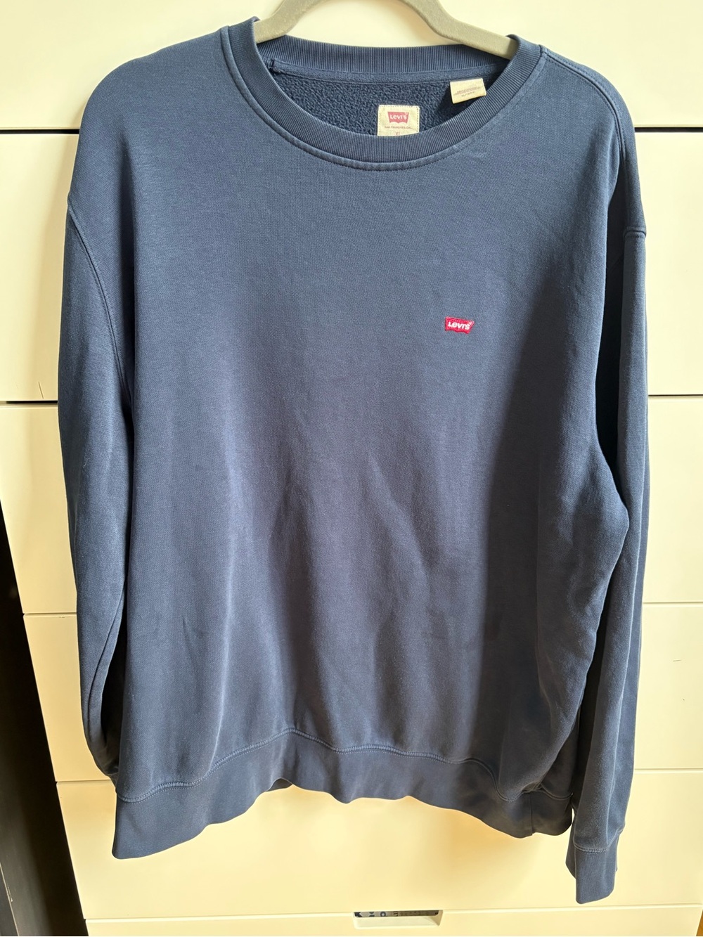 Levi's Men's Slate Blue Crewneck Sweatshirt with Red Logo